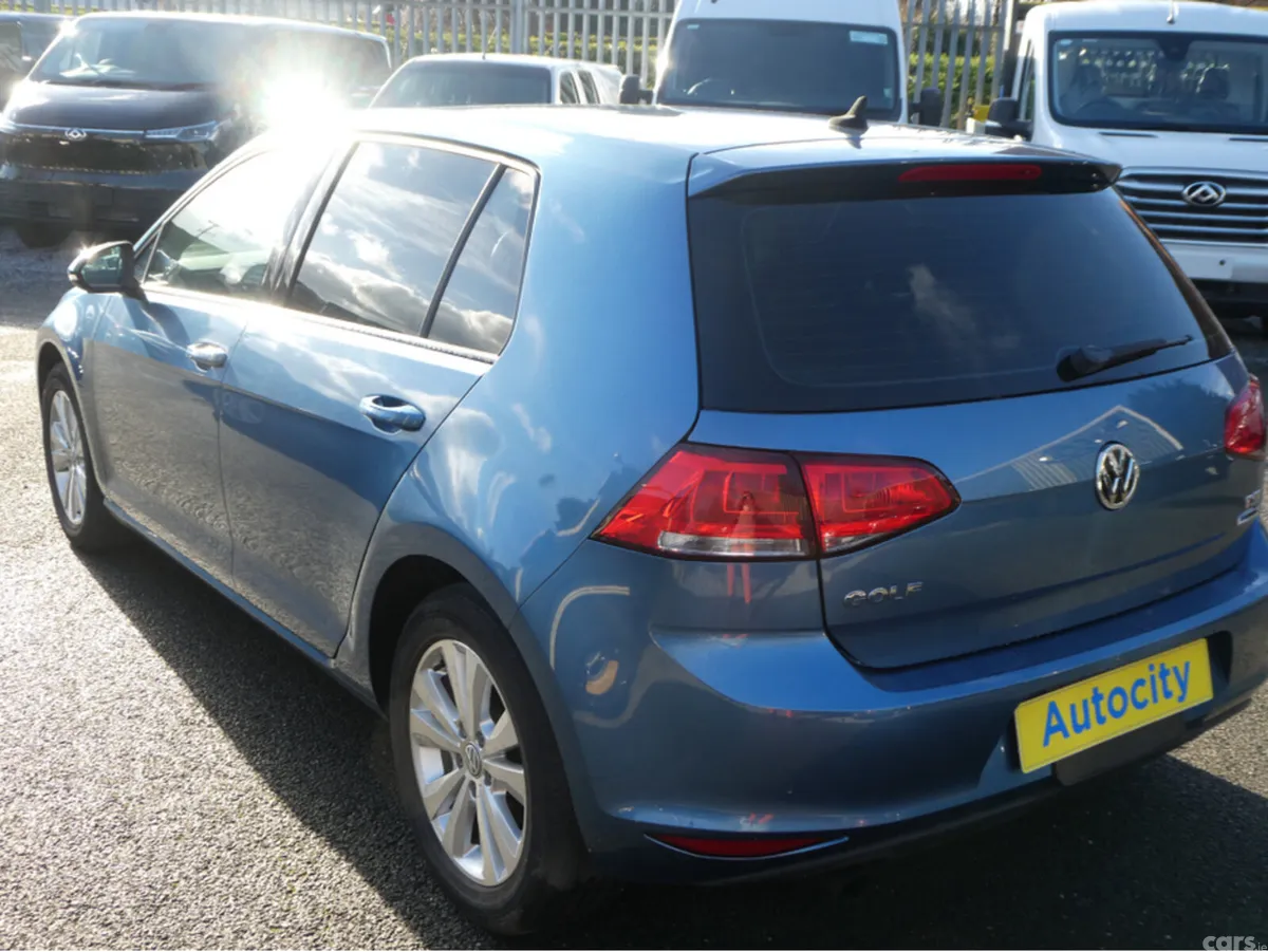 Volkswagen Golf Hatchback, Petrol, 2015, Blue