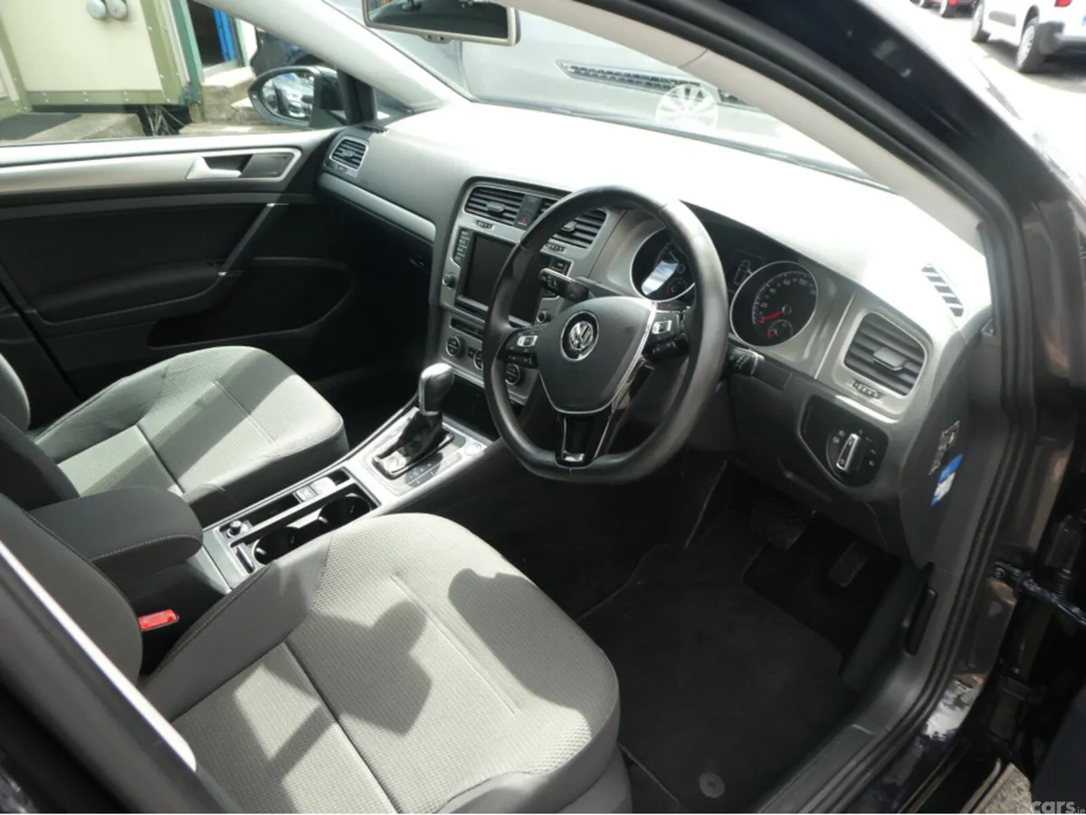 Volkswagen Golf Hatchback, Petrol, 2015, Black