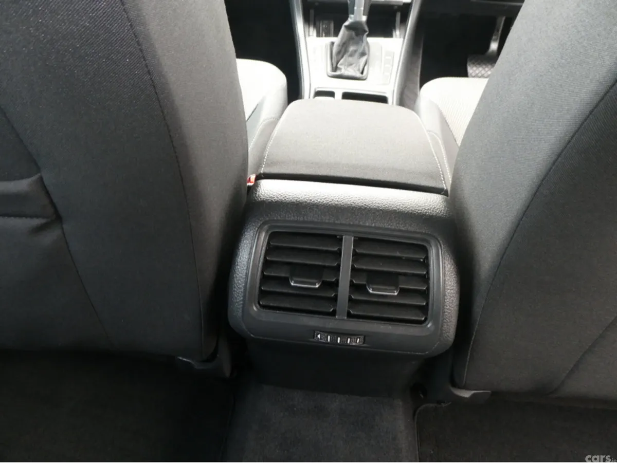 Volkswagen Golf Hatchback, Petrol, 2015, Black