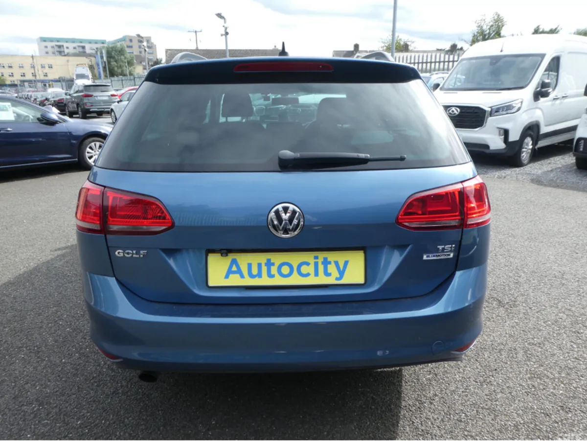 Volkswagen Golf Estate, Petrol, 2015, Blue