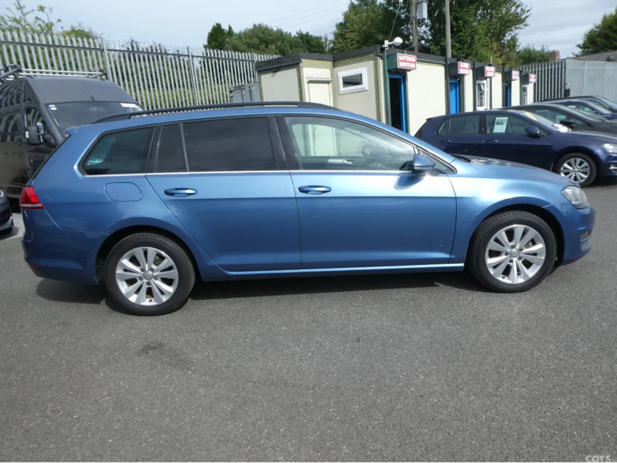 Volkswagen Golf Estate, Petrol, 2015, Blue