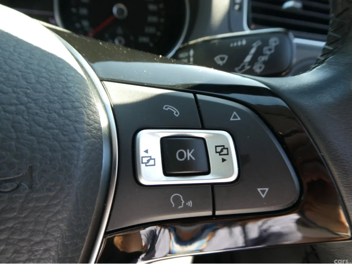 Volkswagen Polo Hatchback, Petrol, 2018, White