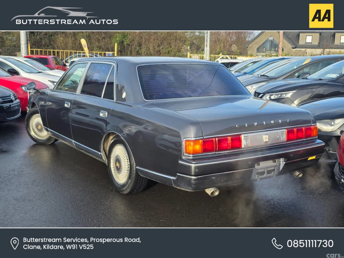 Toyota Century Saloon, Petrol, 2002, Grey