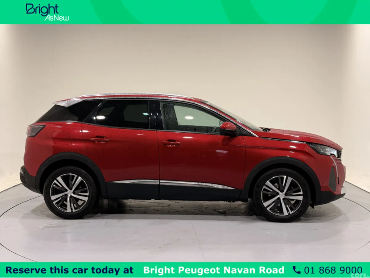 Peugeot 3008 MPV, Petrol, 2021, Red