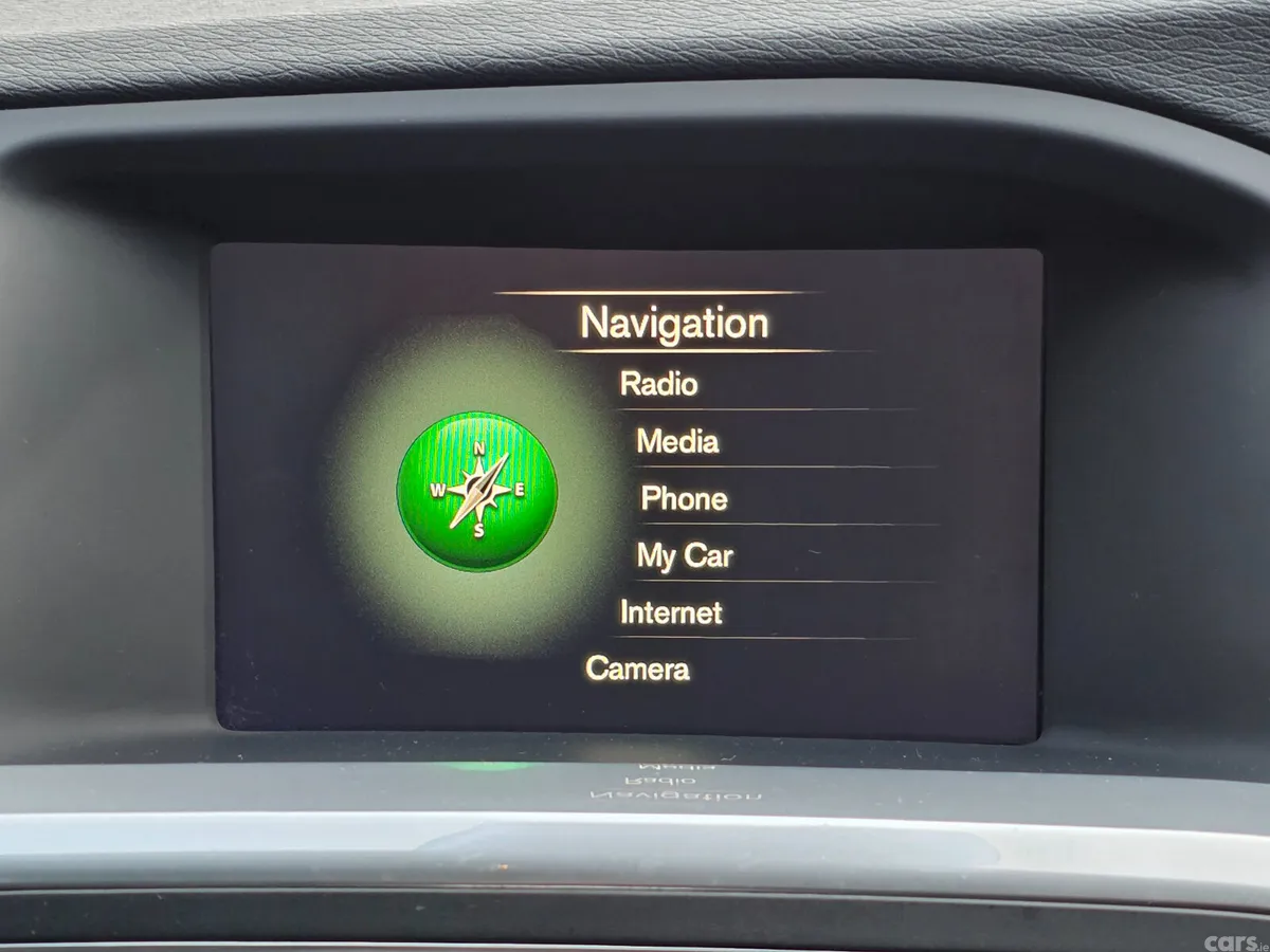 Volvo V60 Estate, Diesel Plug-in Hybrid, 2017, Blue