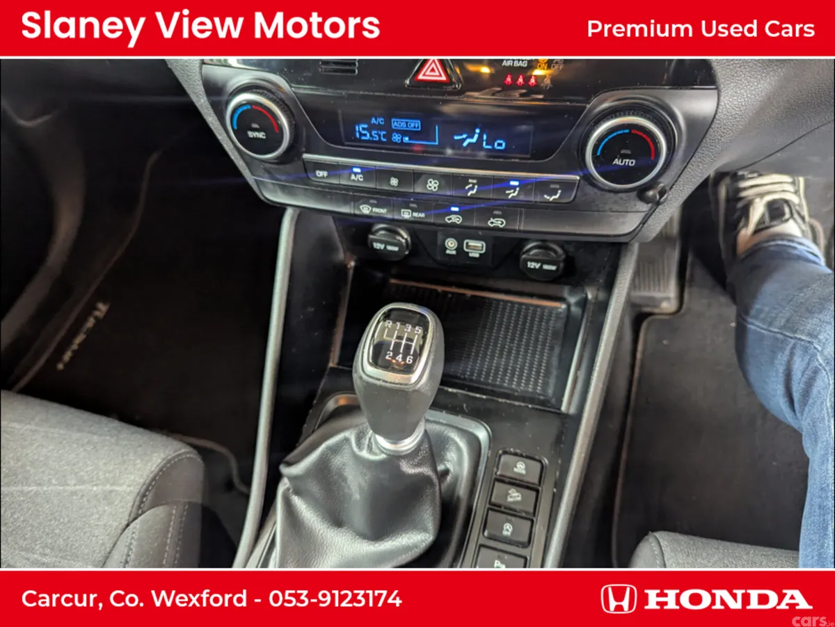 Hyundai Tucson MPV, Diesel, 2019, Grey