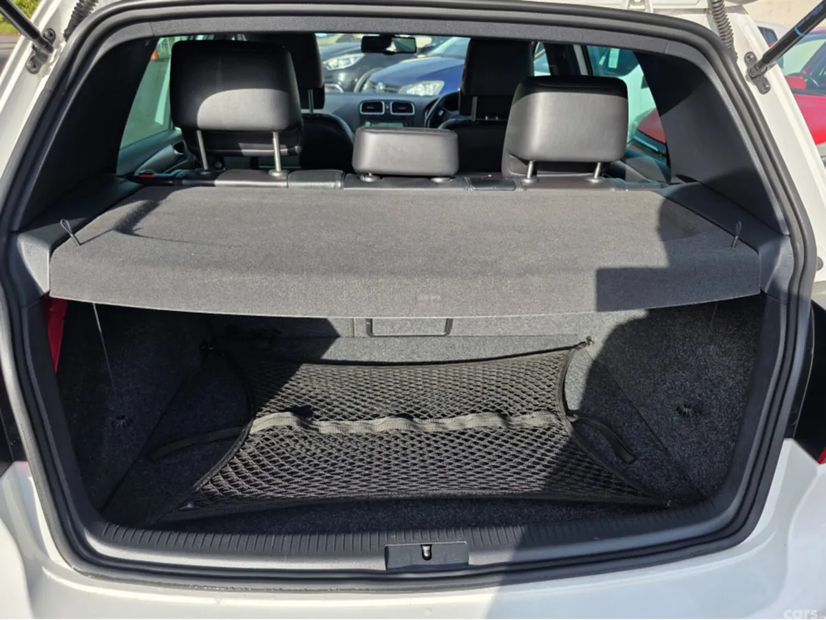 Volkswagen Golf Hatchback, Petrol, 2013, White