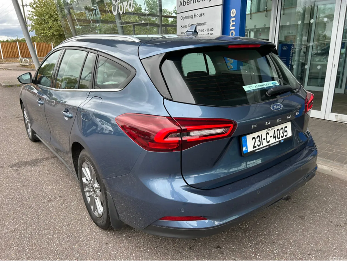 Ford Focus Estate, Petrol, 2023, Blue