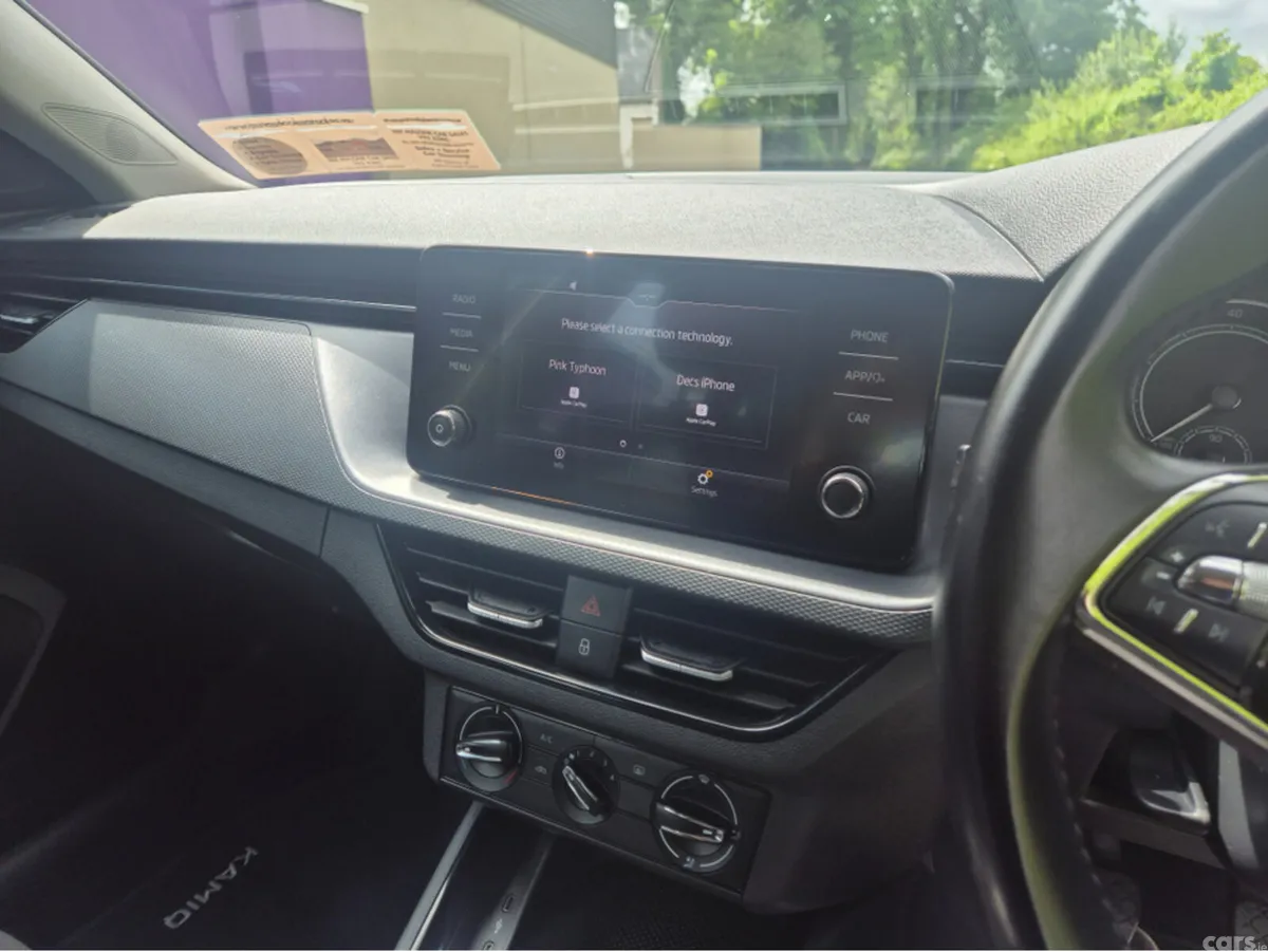 Skoda Kamiq Hatchback, Petrol, 2022, Grey