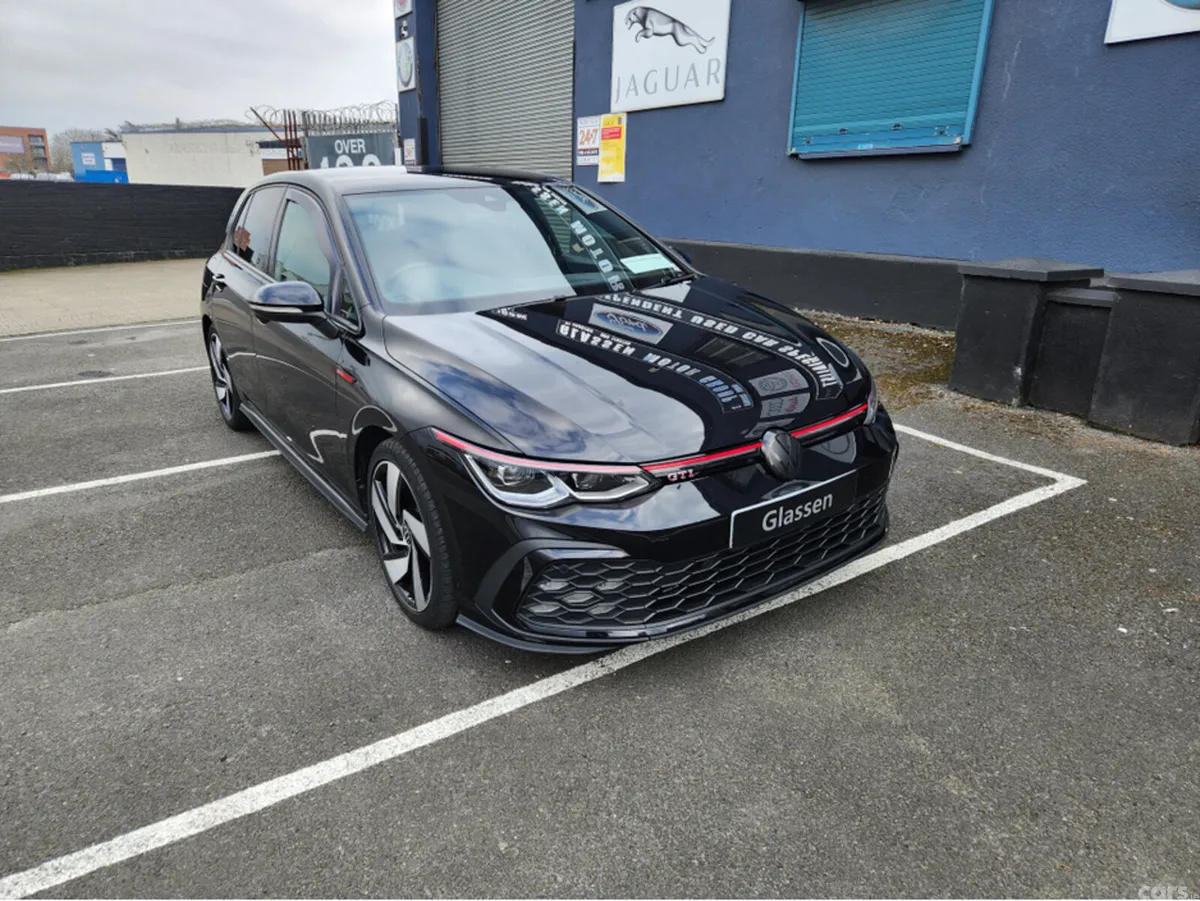 Volkswagen Golf Hatchback, Petrol, 2021, Black