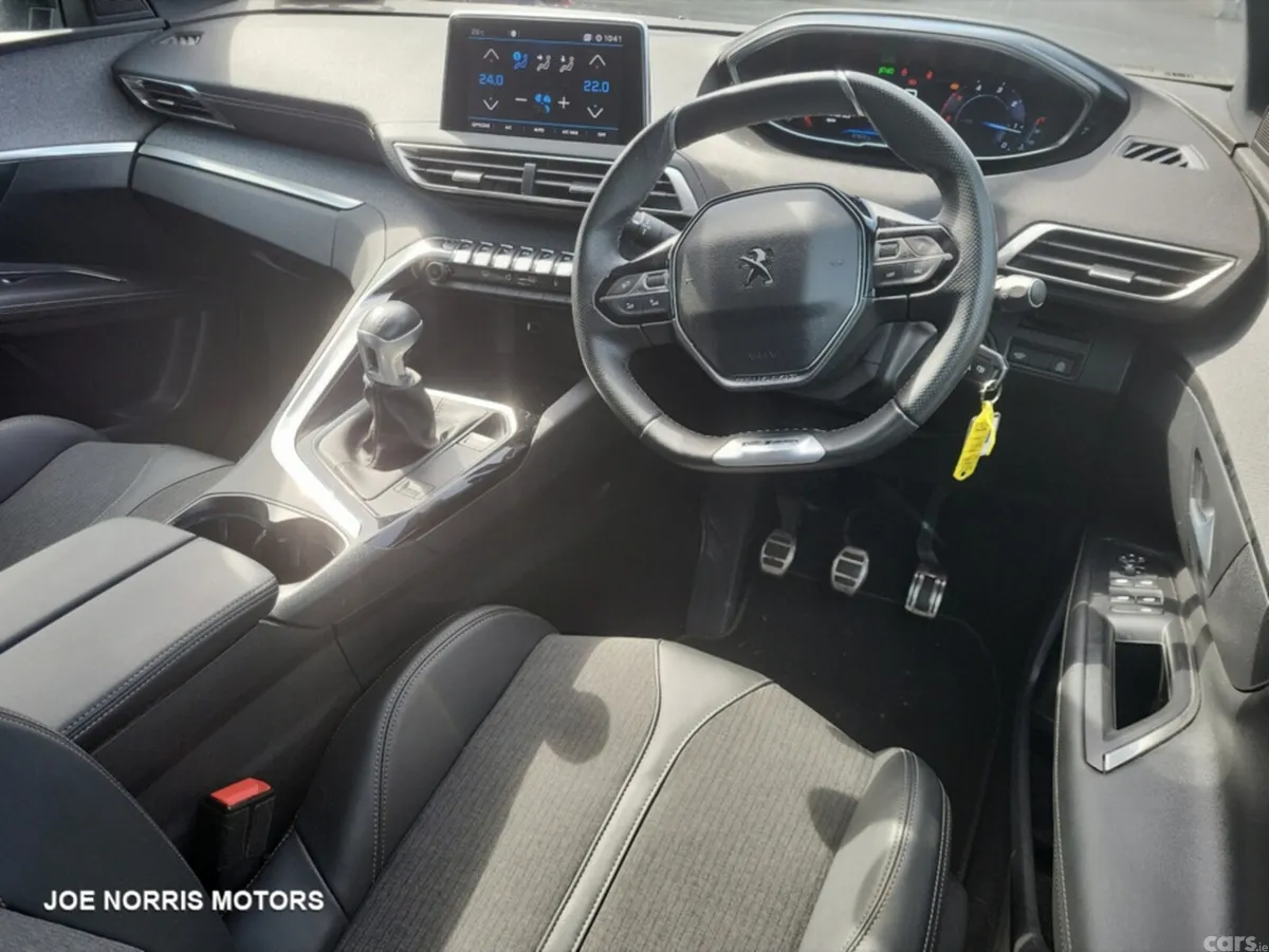 Peugeot 3008 SUV, Diesel, 2019, White