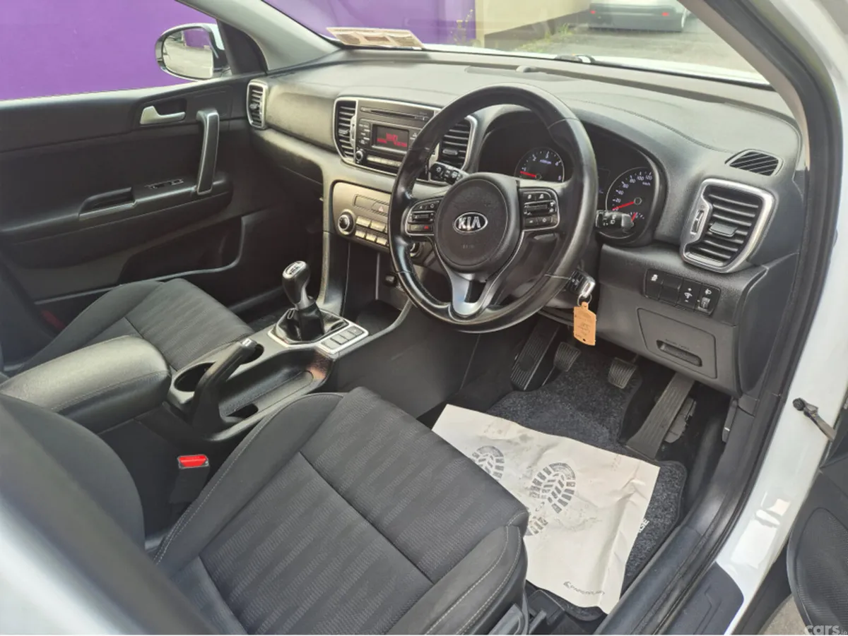 Kia Sportage MPV, Diesel, 2018, White