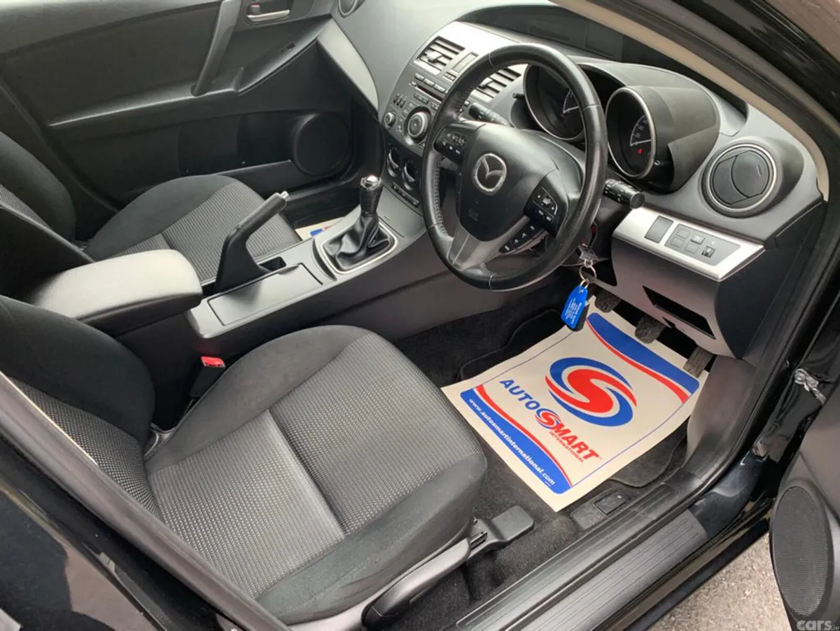 Mazda Mazda3 Hatchback, Diesel, 2012, Black