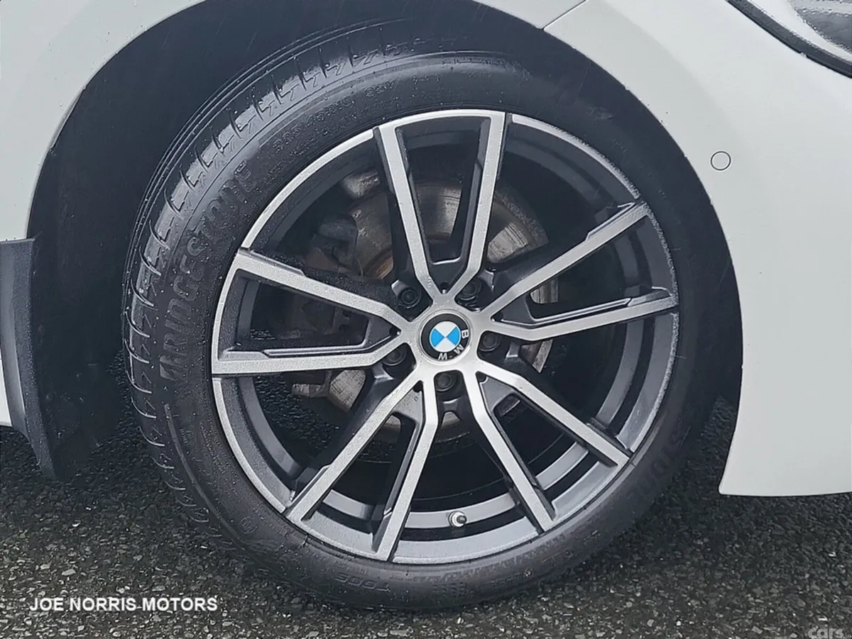 BMW 3-Series Saloon, Diesel, 2019, White