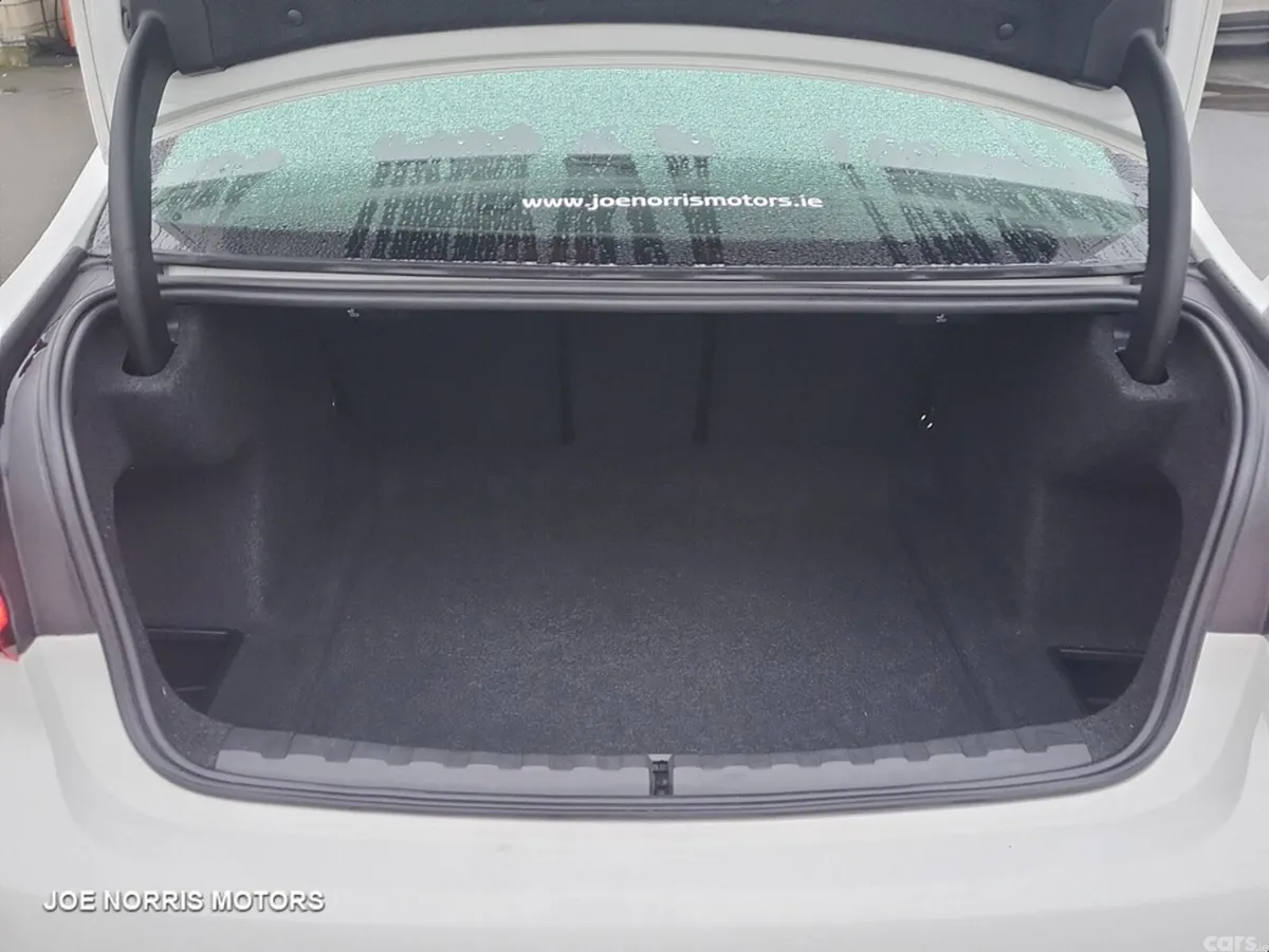 BMW 3-Series Saloon, Diesel, 2019, White