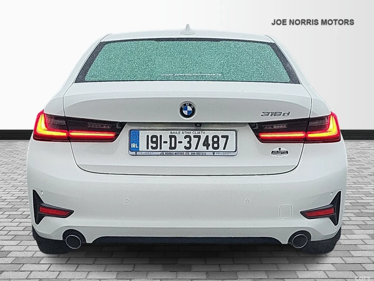 BMW 3-Series Saloon, Diesel, 2019, White