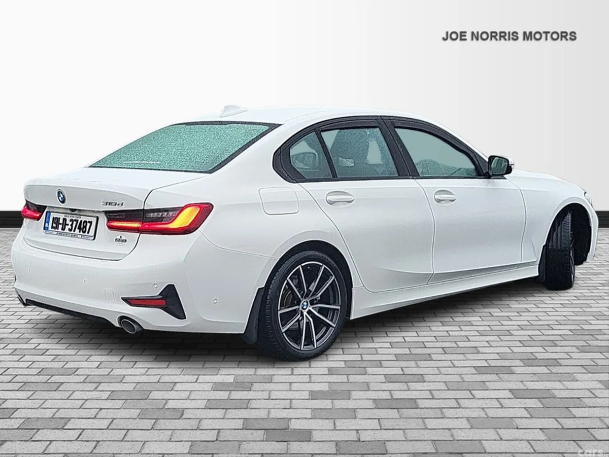 BMW 3-Series Saloon, Diesel, 2019, White