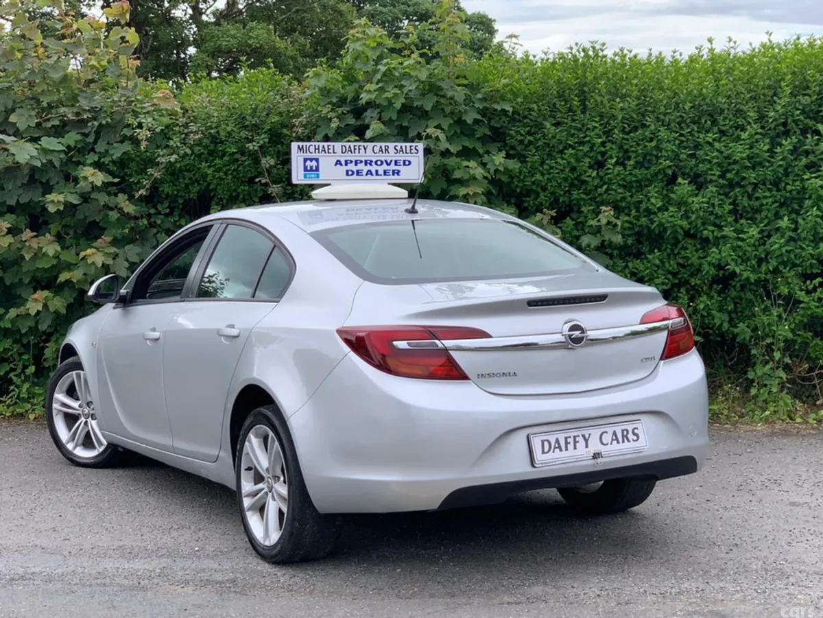Opel Insignia Saloon, Diesel, 2014, Silver