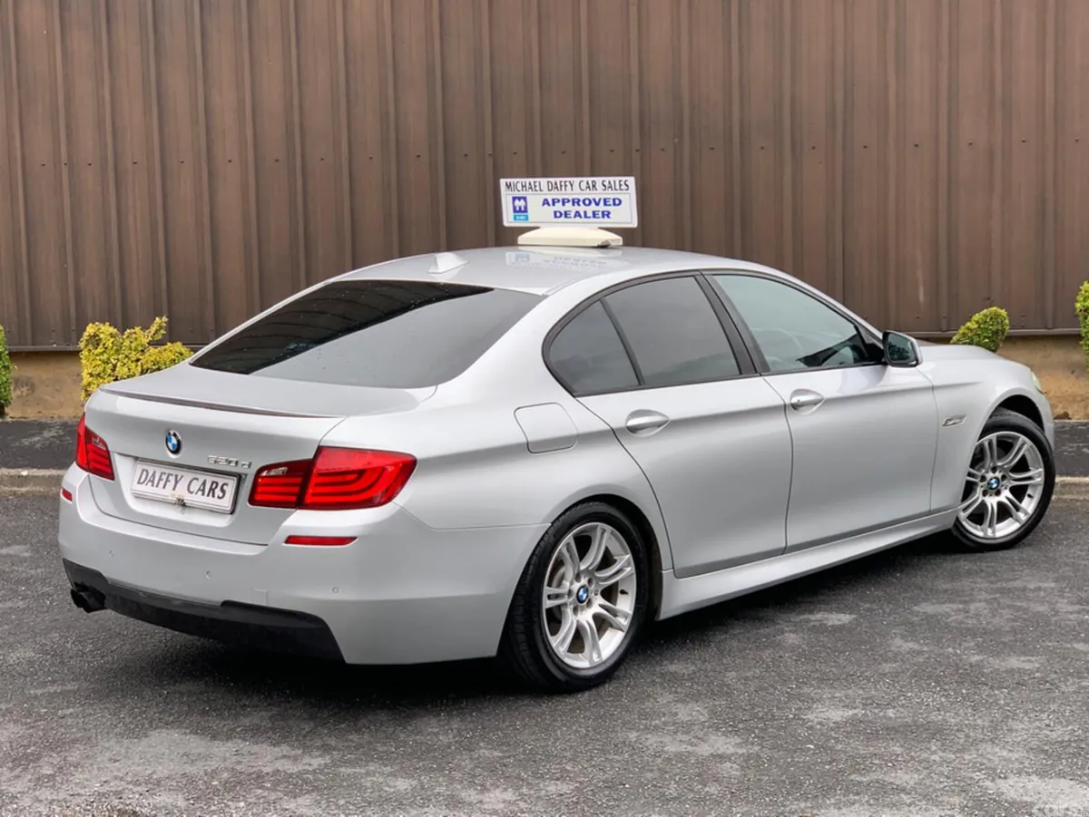 BMW M5 Saloon, Diesel, 2011, Silver