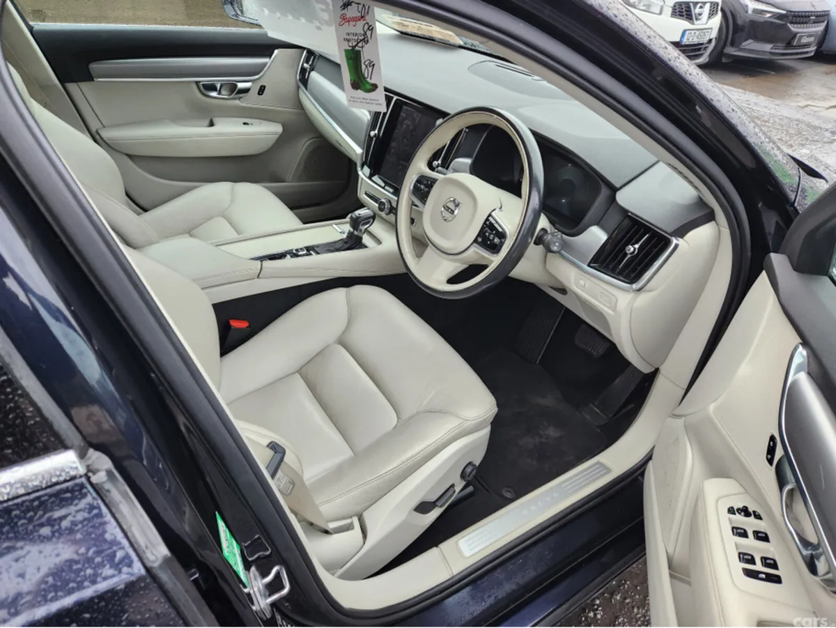 Volvo V90 Estate, Diesel, 2017, Blue