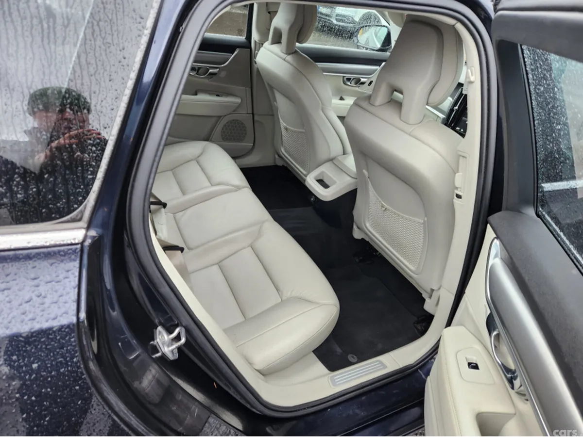 Volvo V90 Estate, Diesel, 2017, Blue