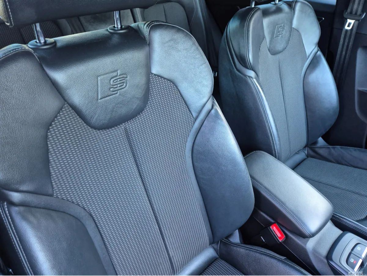 Audi Q2 Estate, Diesel, 2020, Grey