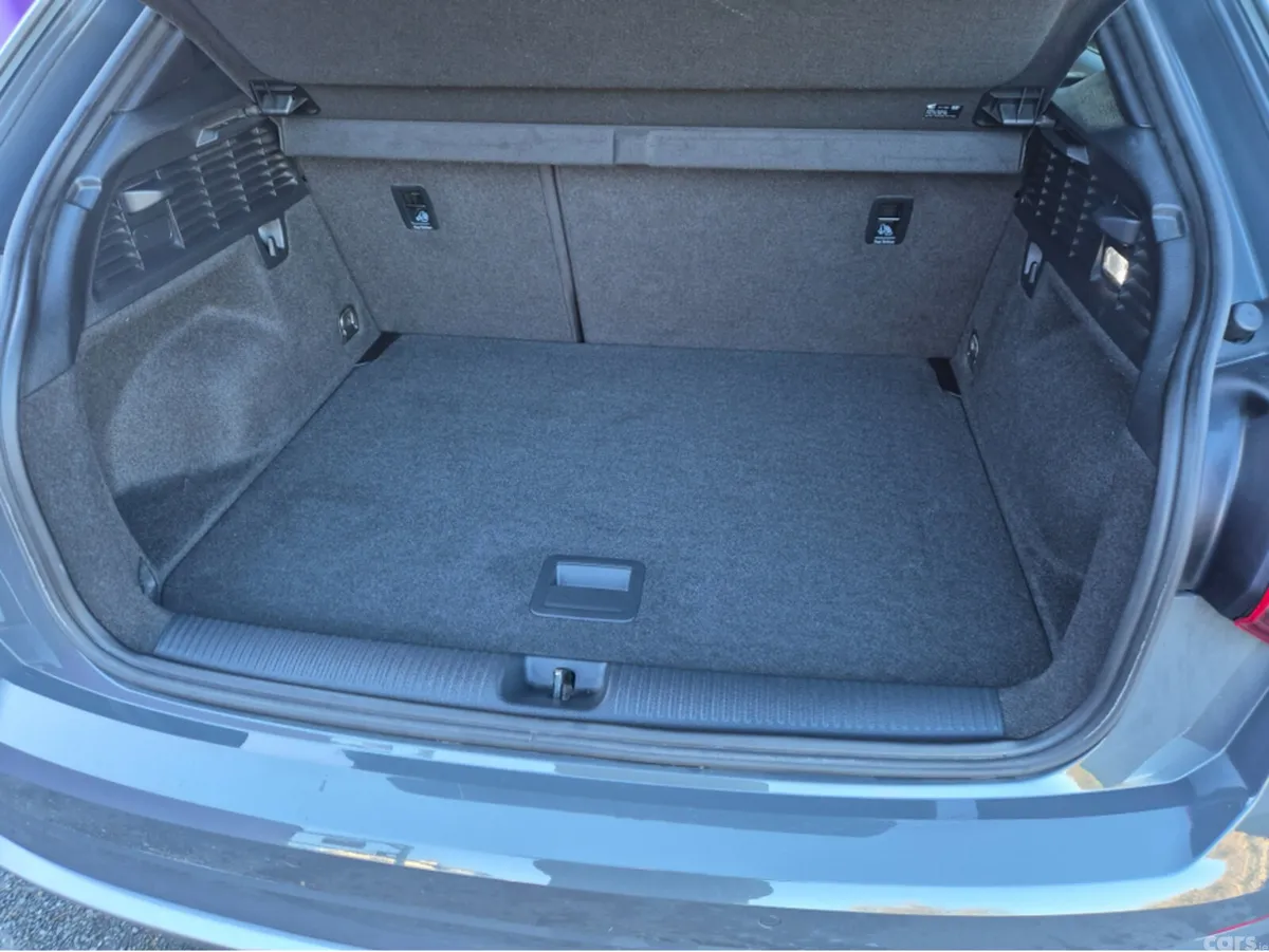 Audi Q2 Estate, Diesel, 2020, Grey