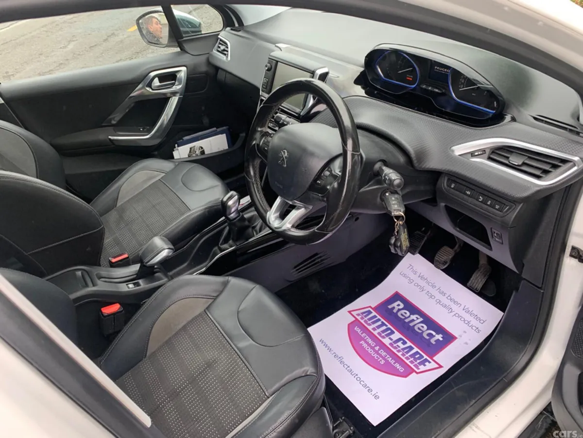 Peugeot 2008 Estate, Diesel, 2015, White