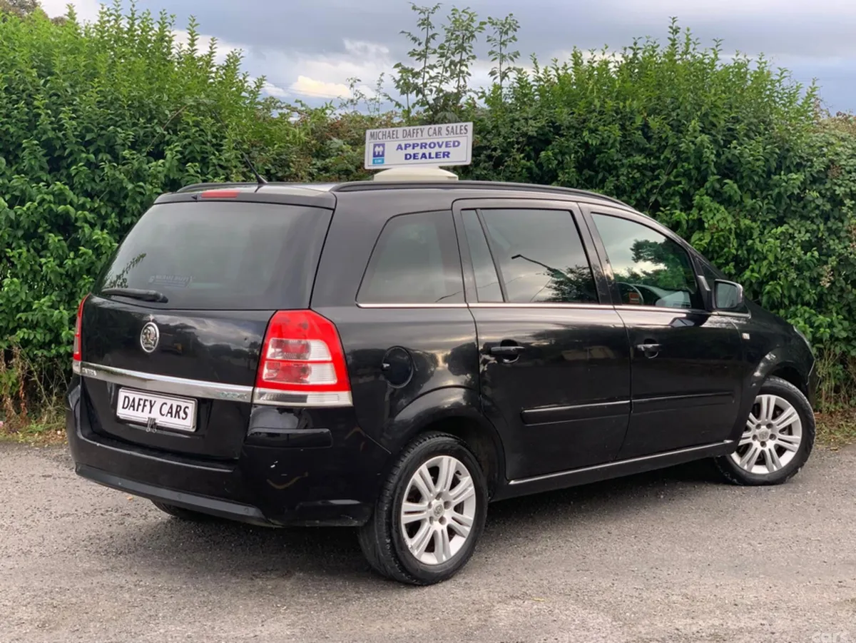 Vauxhall Zafira MPV, Diesel, 2011, Black