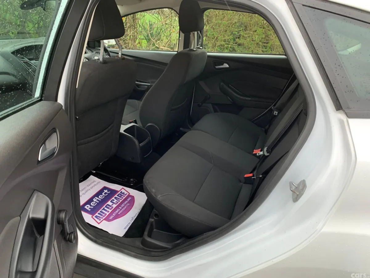 Ford Focus Hatchback, Diesel, 2016, White