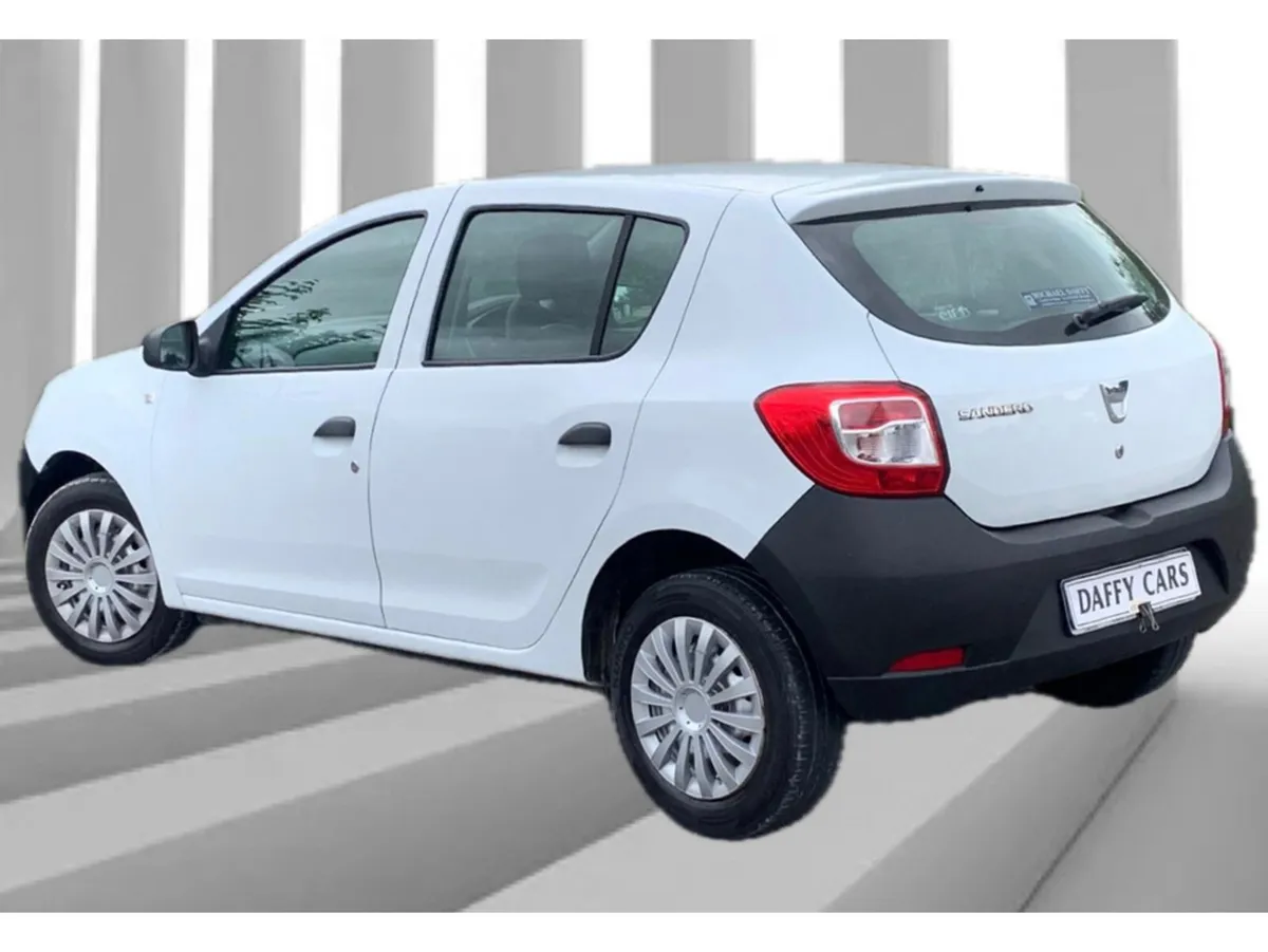 Dacia Sandero Hatchback, Petrol, 2013, White