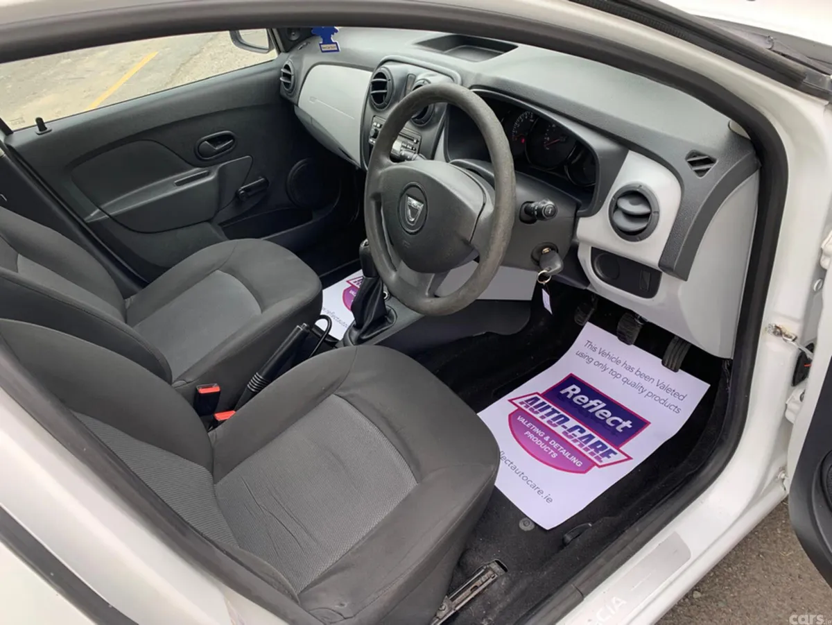 Dacia Sandero Hatchback, Petrol, 2013, White