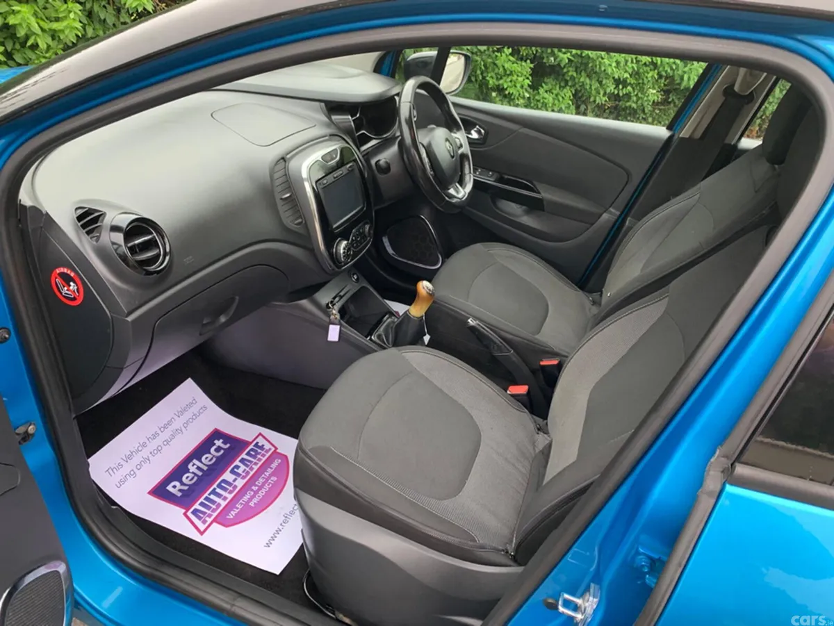 Renault Captur Hatchback, Diesel, 2016, Blue