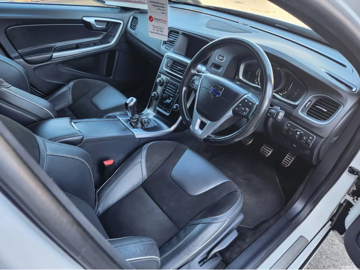 Volvo V60 Estate, Diesel, 2018, White
