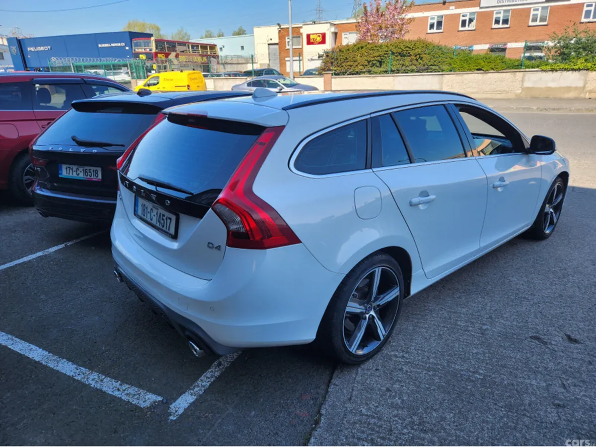 Volvo V60 Estate, Diesel, 2018, White