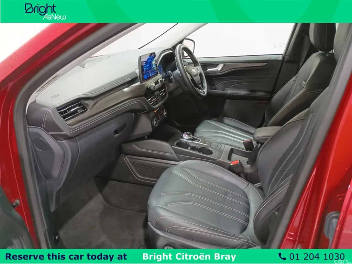 Ford Kuga MPV, Petrol Plug-in Hybrid, 2022, Red