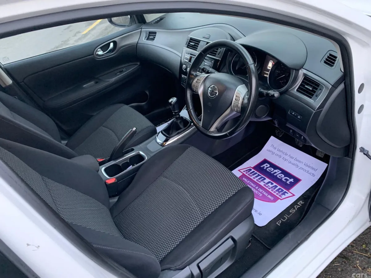Nissan Pulsar Hatchback, Diesel, 2016, White