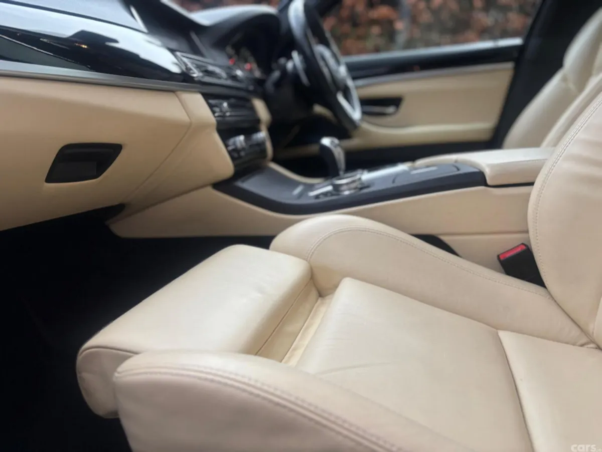 BMW M5 Saloon, Petrol, 2015, Blue