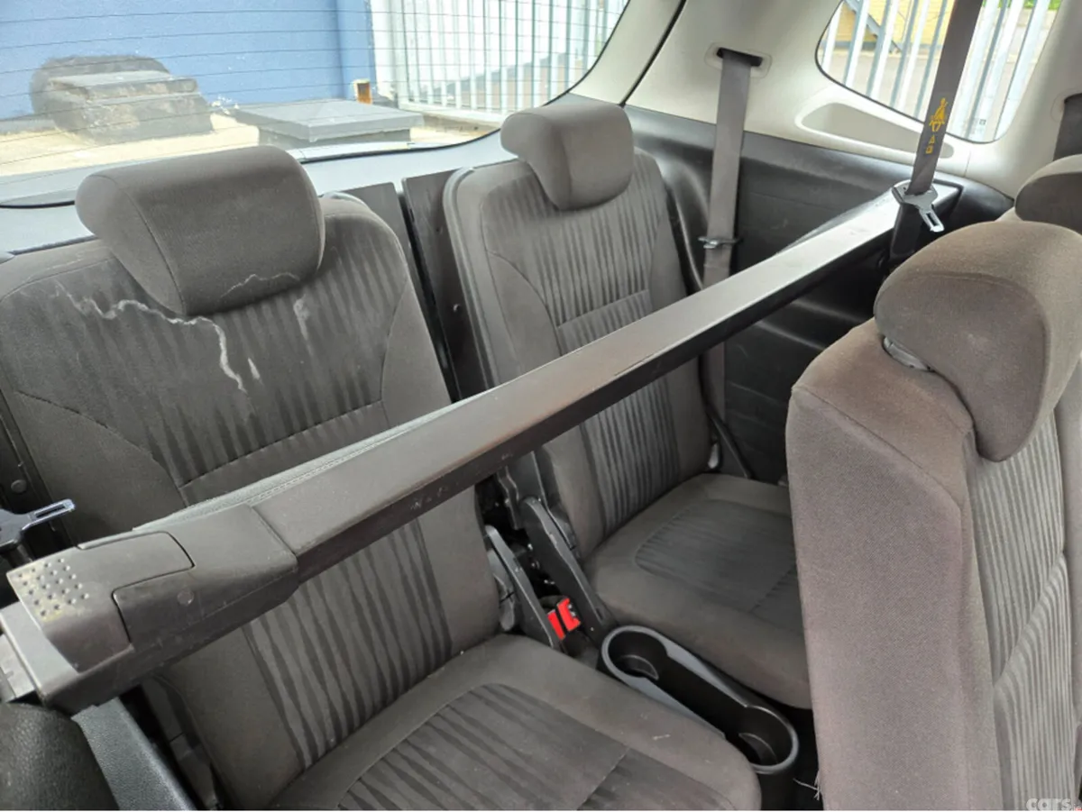 Vauxhall Zafira MPV, Diesel, 2015, White