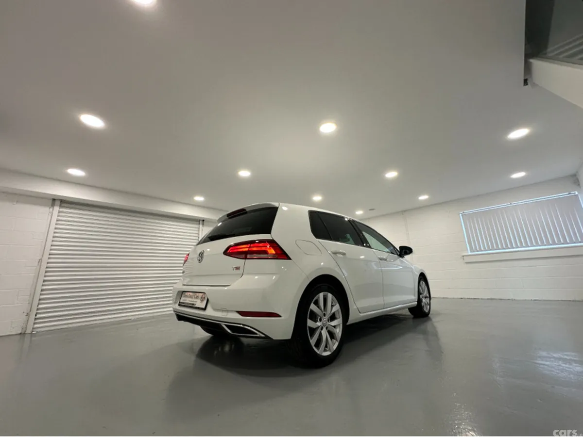 Volkswagen Golf Hatchback, Petrol, 2018, White