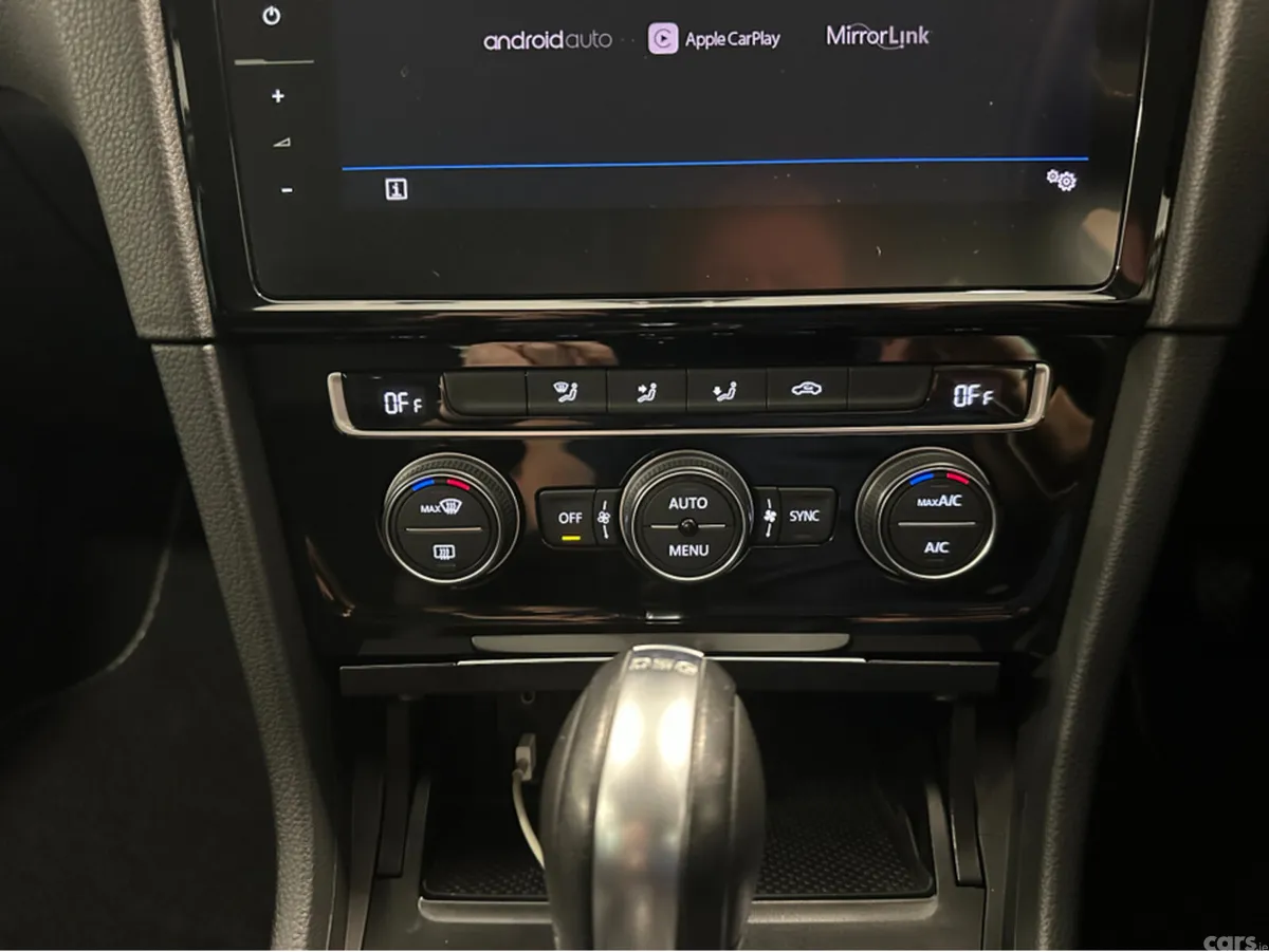 Volkswagen Golf Hatchback, Petrol, 2018, White
