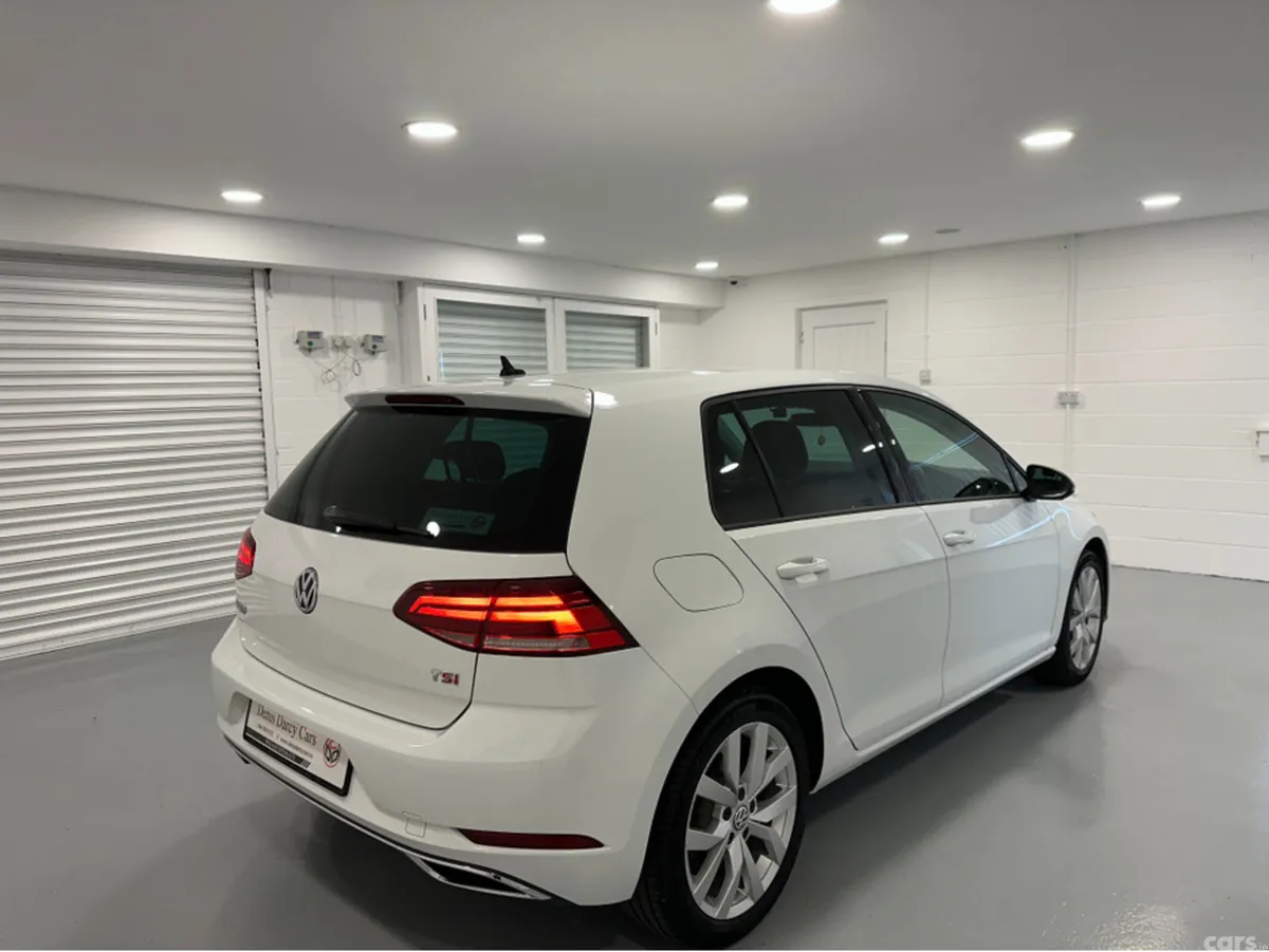 Volkswagen Golf Hatchback, Petrol, 2018, White