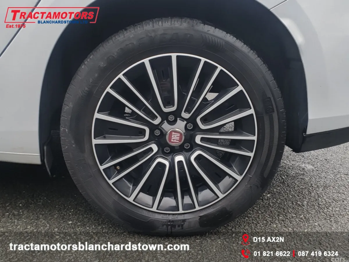 Fiat Tipo Hatchback, Petrol, 2023, Grey