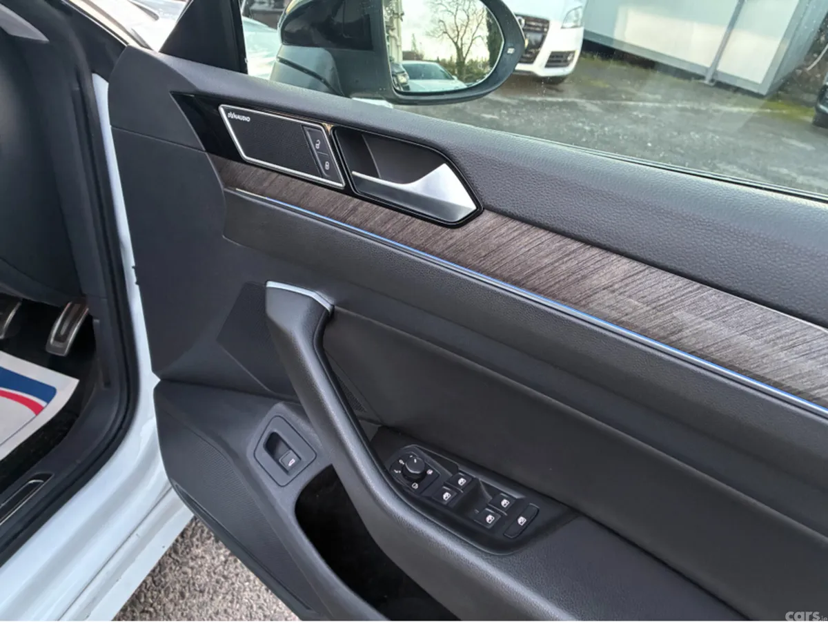 Volkswagen Arteon Saloon, Petrol, 2019, White