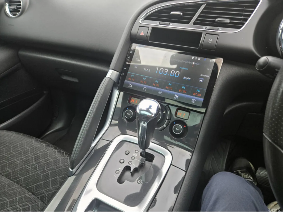 Peugeot 3008 MPV, Diesel, 2016, Grey