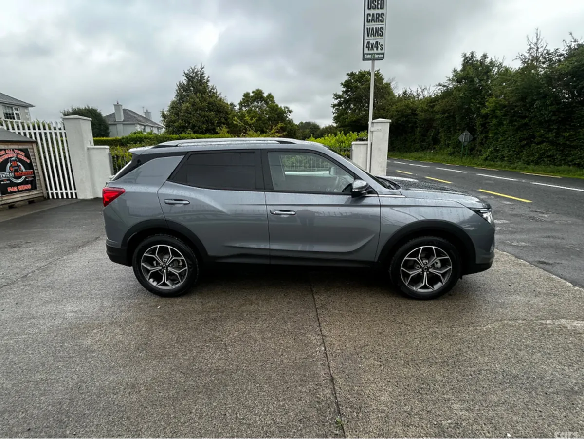 KGM Korando MPV, Diesel, 2025, Grey