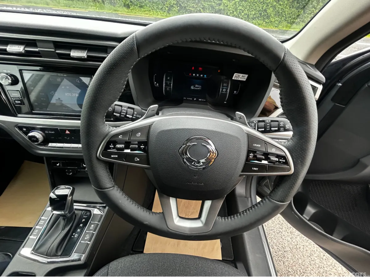 KGM Korando MPV, Diesel, 2025, Grey