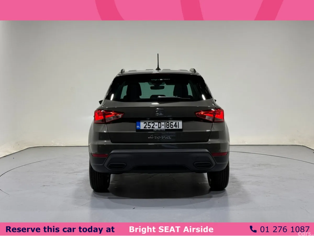 SEAT Arona Hatchback, Petrol, 2025, Green