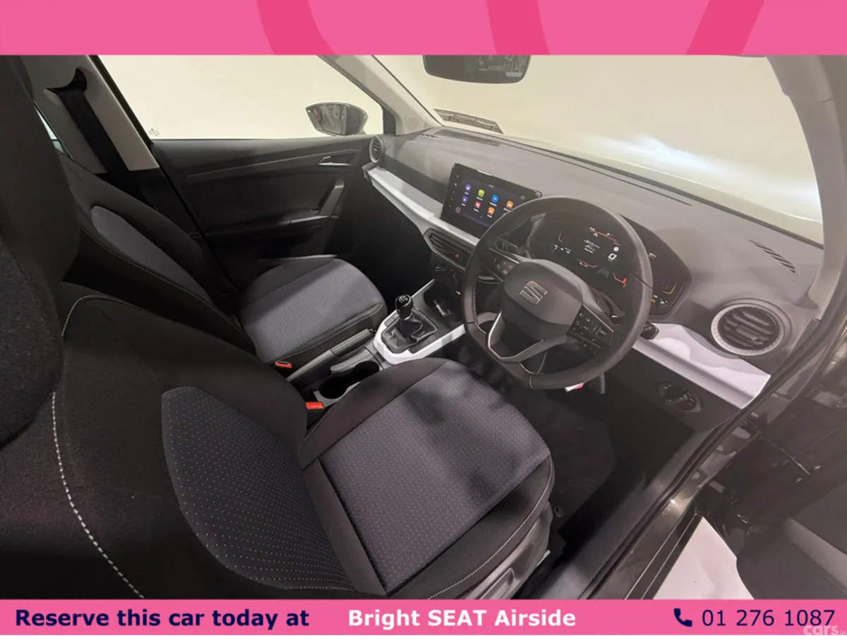 SEAT Arona Hatchback, Petrol, 2025, Green