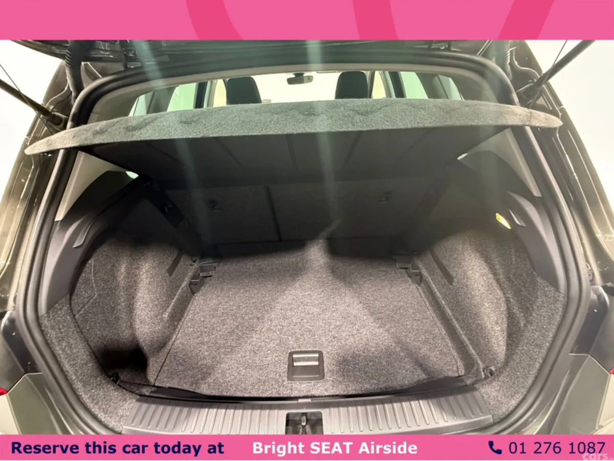 SEAT Arona Hatchback, Petrol, 2025, Green